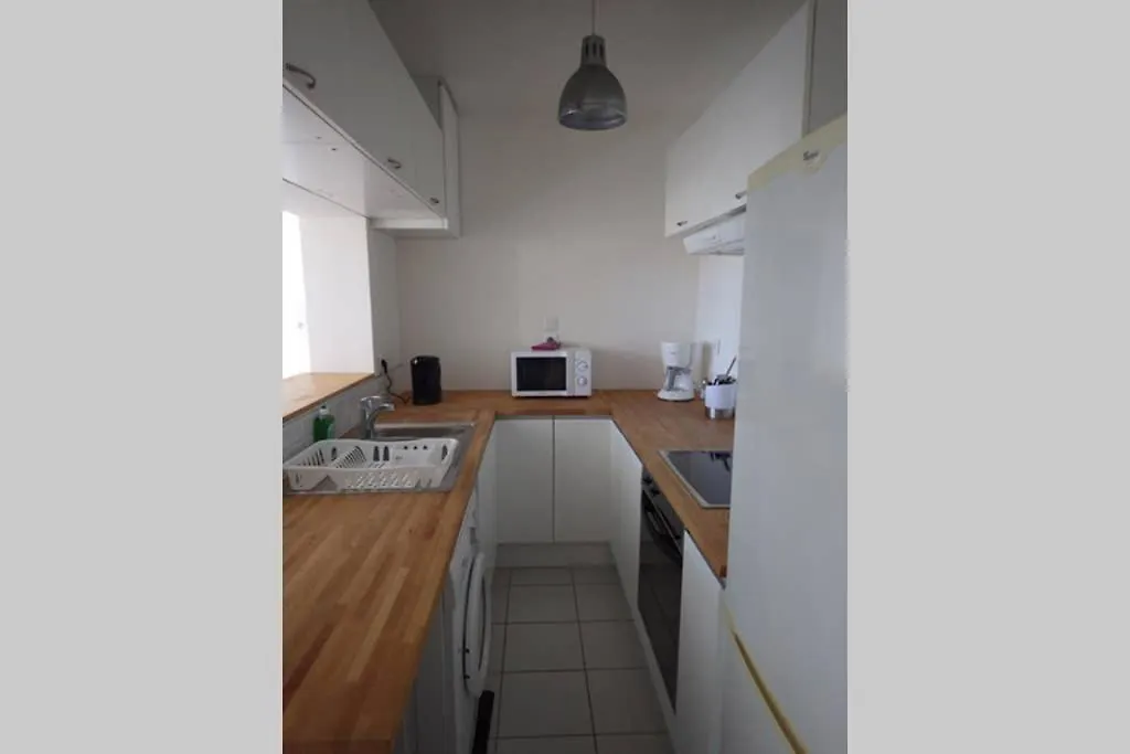 Vannes Centre Logement 3 Pieces Avec Terrasse Apartment
